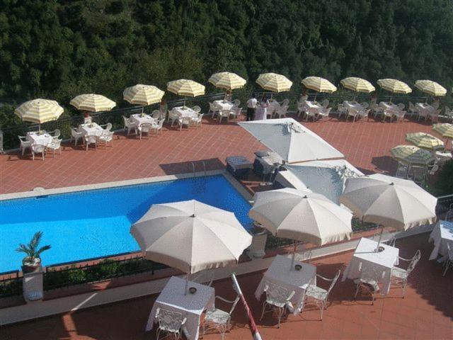 Hotel Villa Giuseppina ราเวลโล ภายนอก รูปภาพ